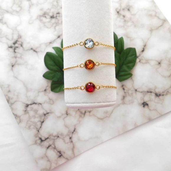 New Gold Crystal Bracelet - Picture 5 of 8